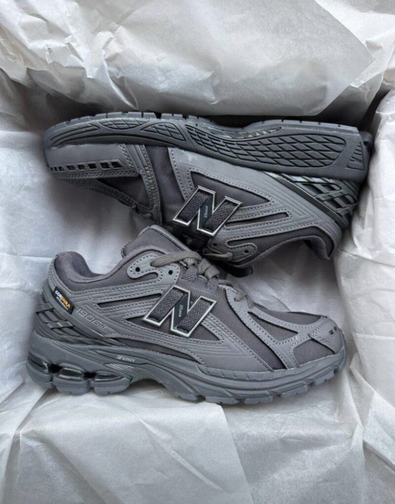 Quality Mixed shoes pallets 2025 - Image 3