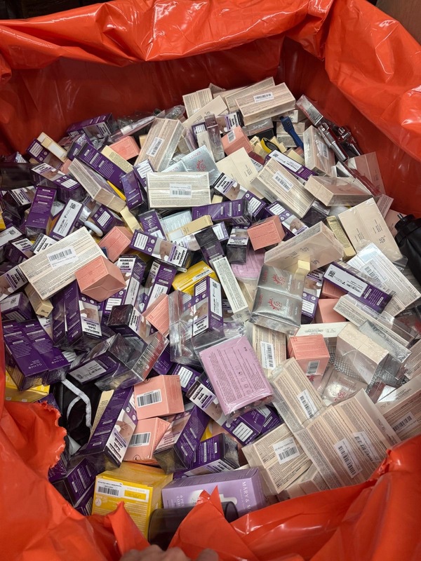 AMZ Health Beauty Pallets Quality 2000+ - Image 4