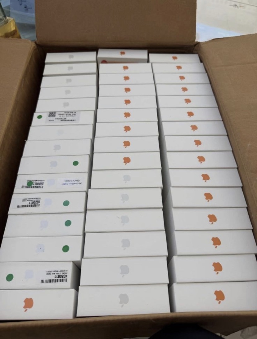 iPhone 17 Promax Pallets Authentic - Image 3